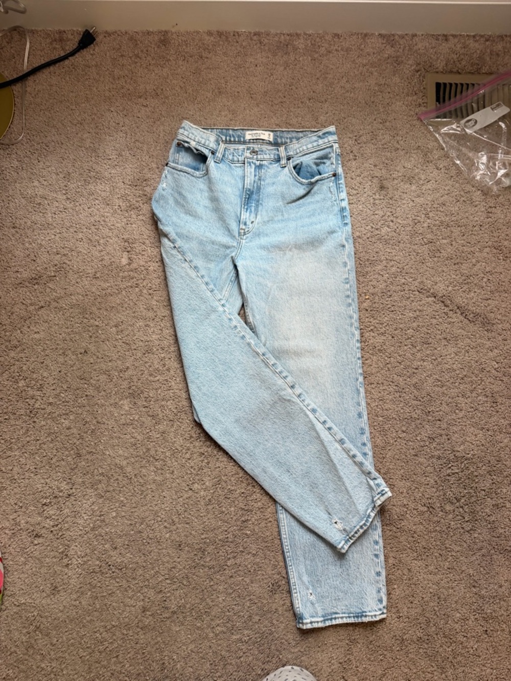 Abercrombie & Fitch Acid Wash Light Blue Denim Jeans - Picture 3 of 4
